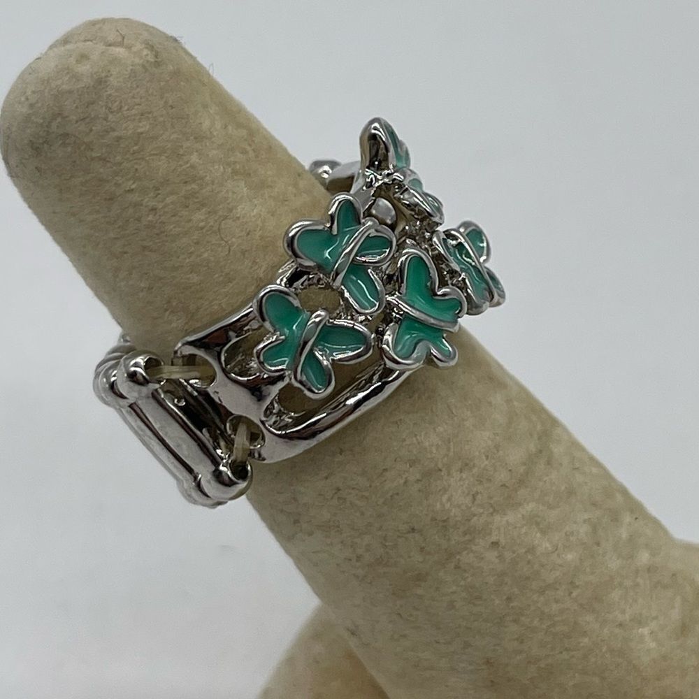 Butterflies Stretch Ring - Picture 3 of 3
